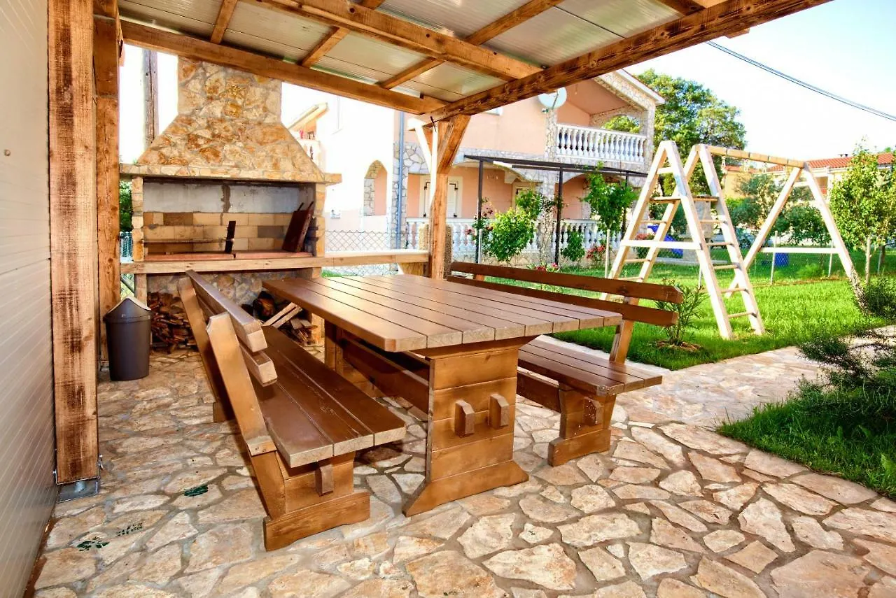 Apartmani Krizan Pula Chorvatsko