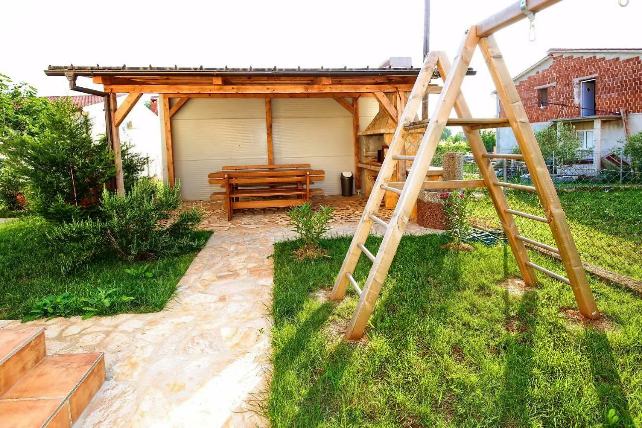 Appartement Apartmani Krizan Pula
