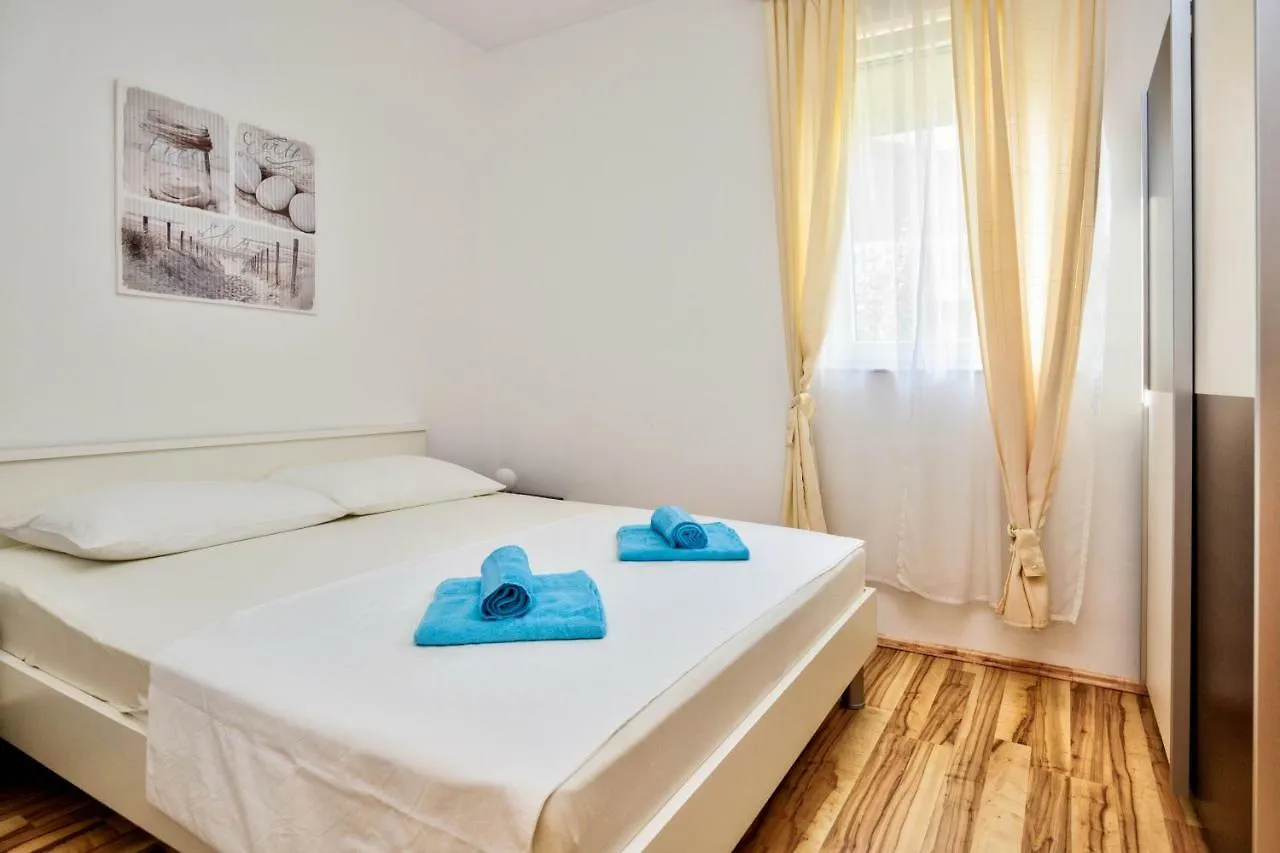 Apartmani Krizan Pula Appartement