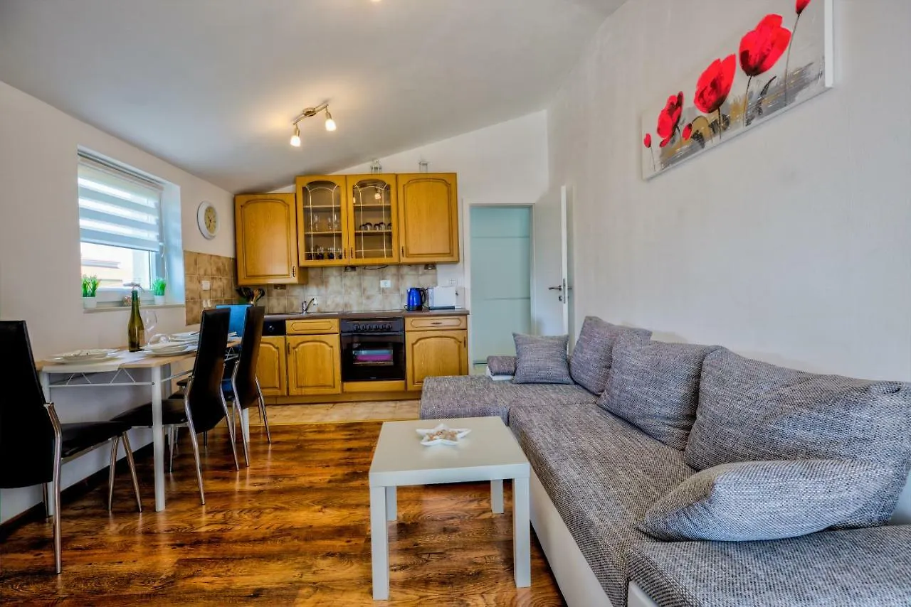 Apartmani Krizan Pula